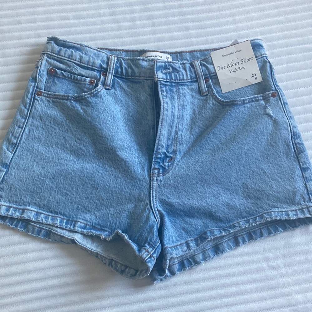 abercrombie high rise mom short